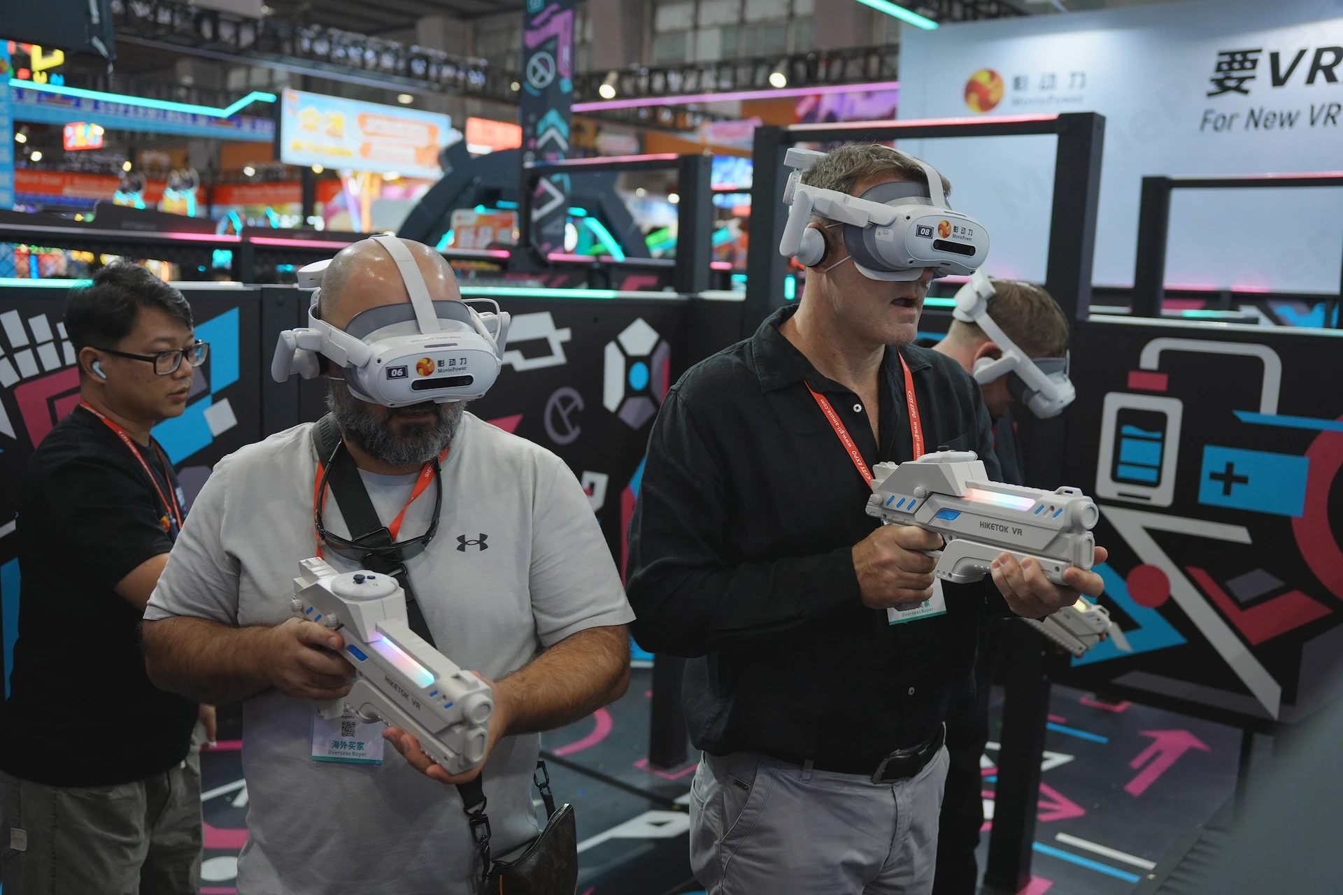 vr-explora-x-case-14